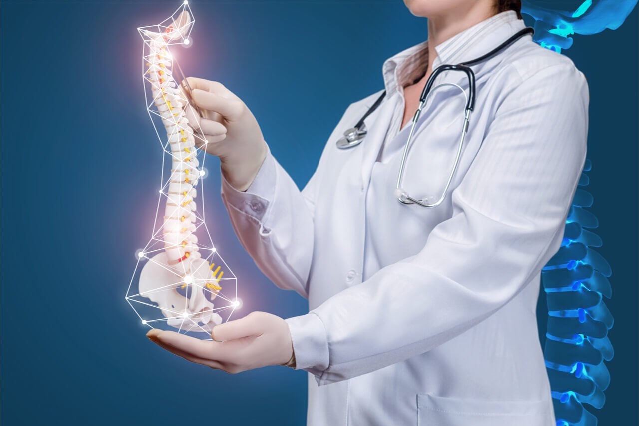 orthopedic dooctor in rewa shows spinal cord injury